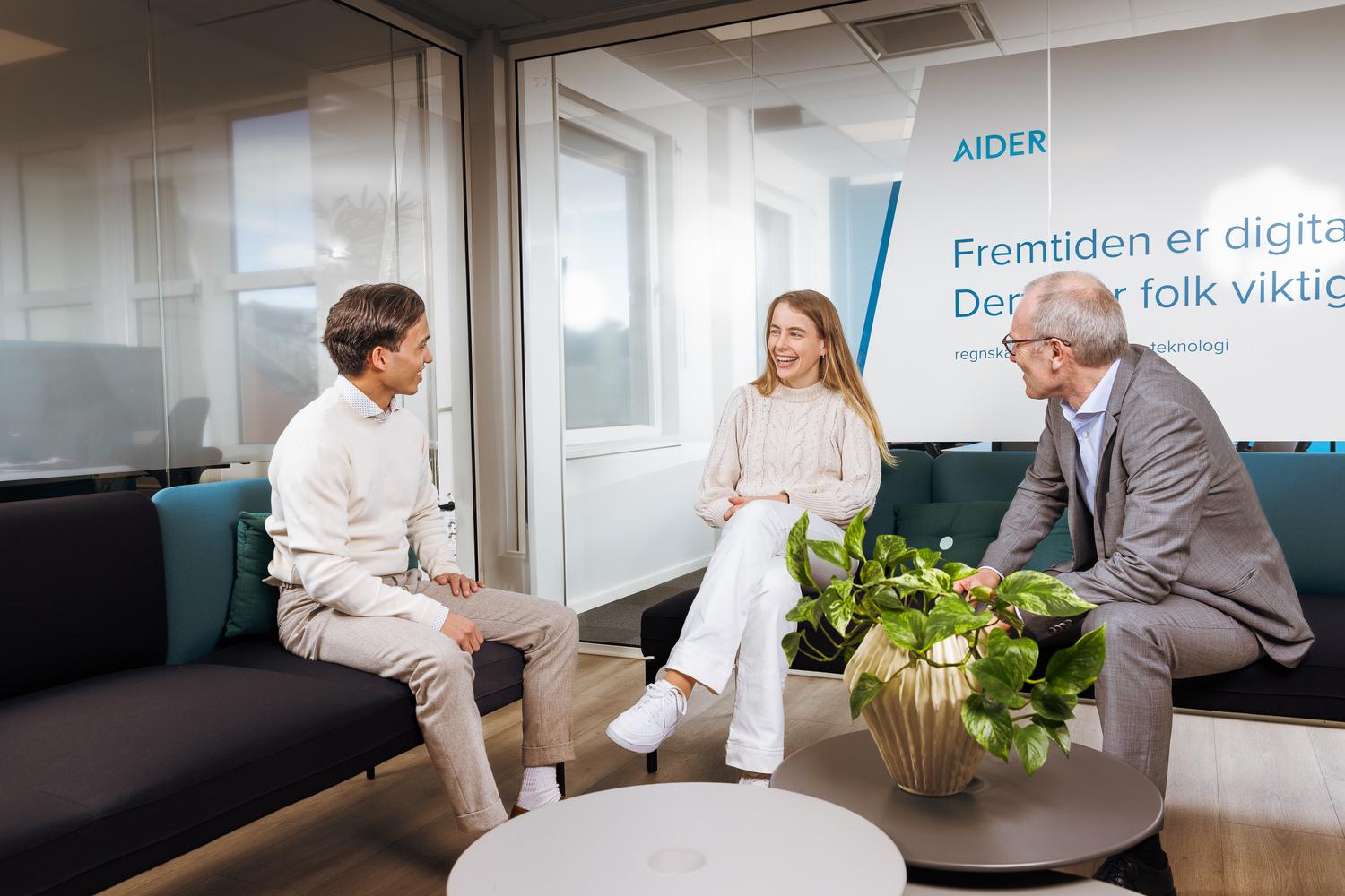 AIDER-Oslo-Mennesker--17 (1)-1-1